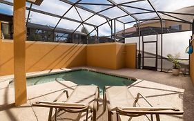 Paradise Palms Oasis